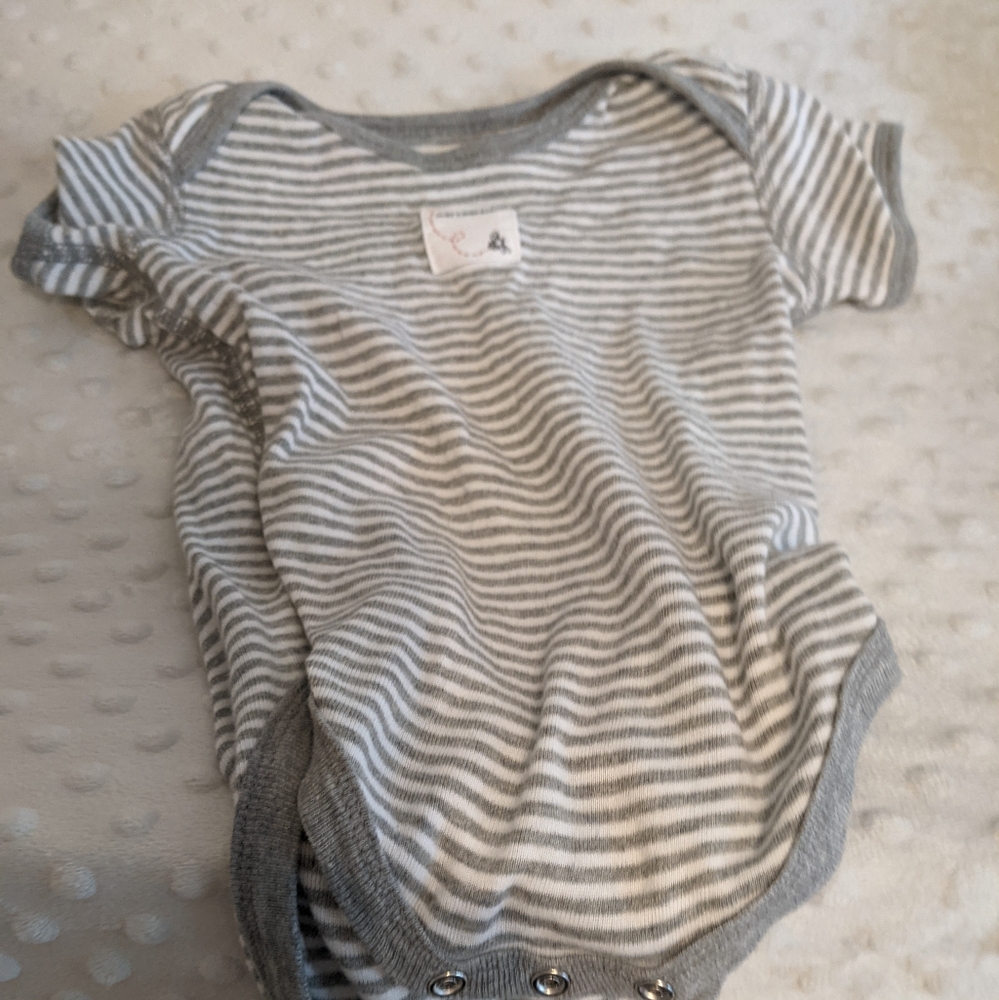 Burt's Bees, 3-6 month short sleeve onesie, gray and white striped